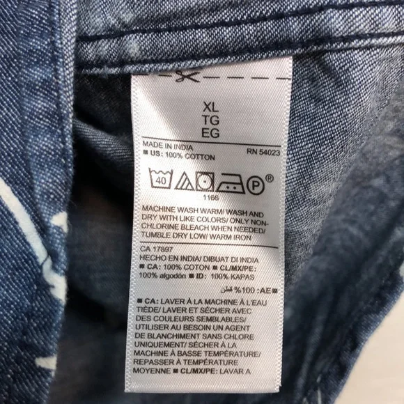 Old Navy Hawiian shirt Men's XL Slim-Fit Printed Chambray Shirt - Picture 9 of 16